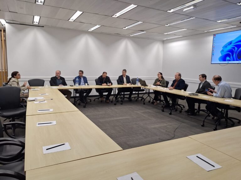 SINDICERCON-SP realiza Assembleia Geral Extraordinária com empresas do setor cerâmico